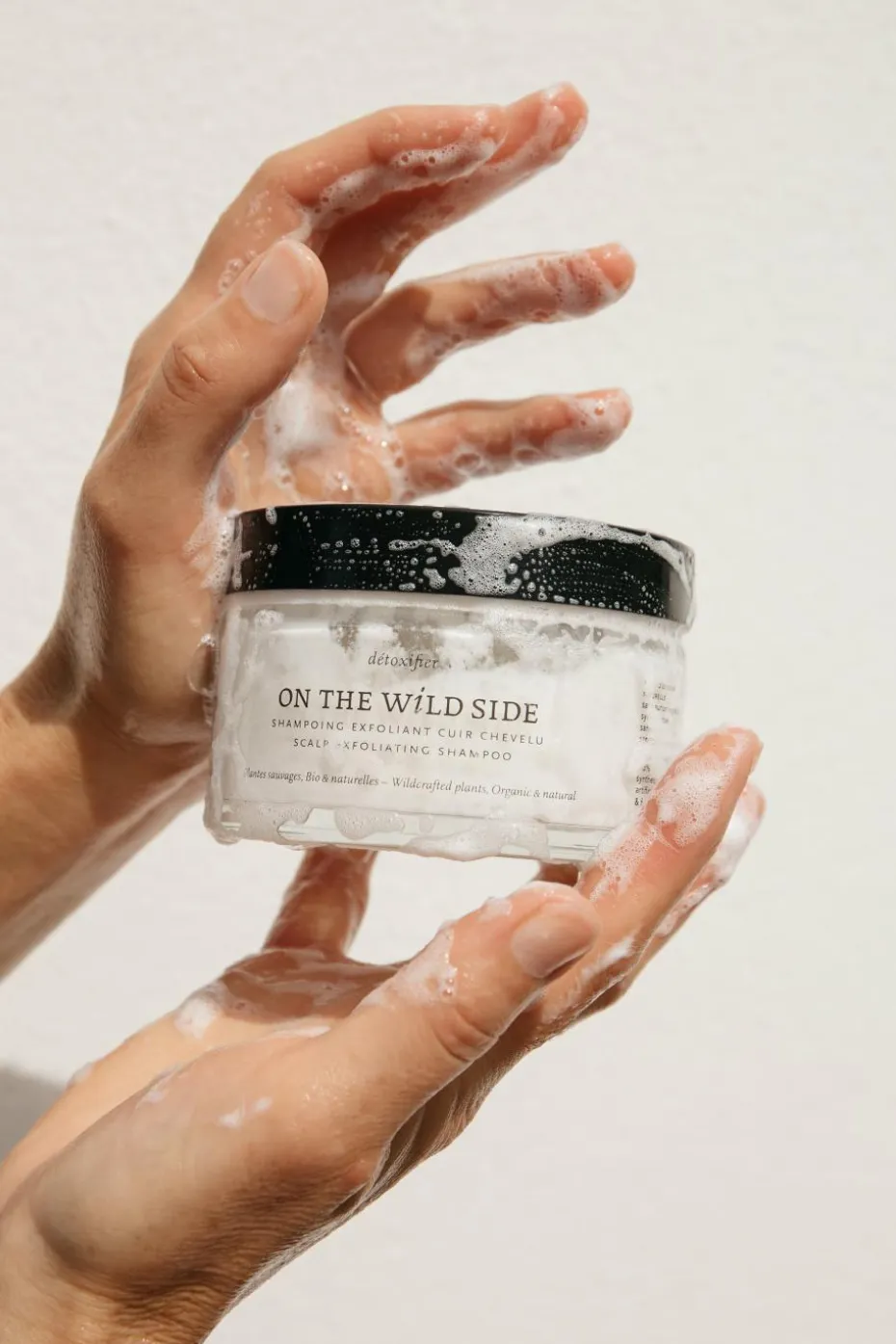 Shampoing exfoliant cuir chevelu