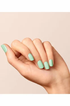 Vernis Green  Les verts
